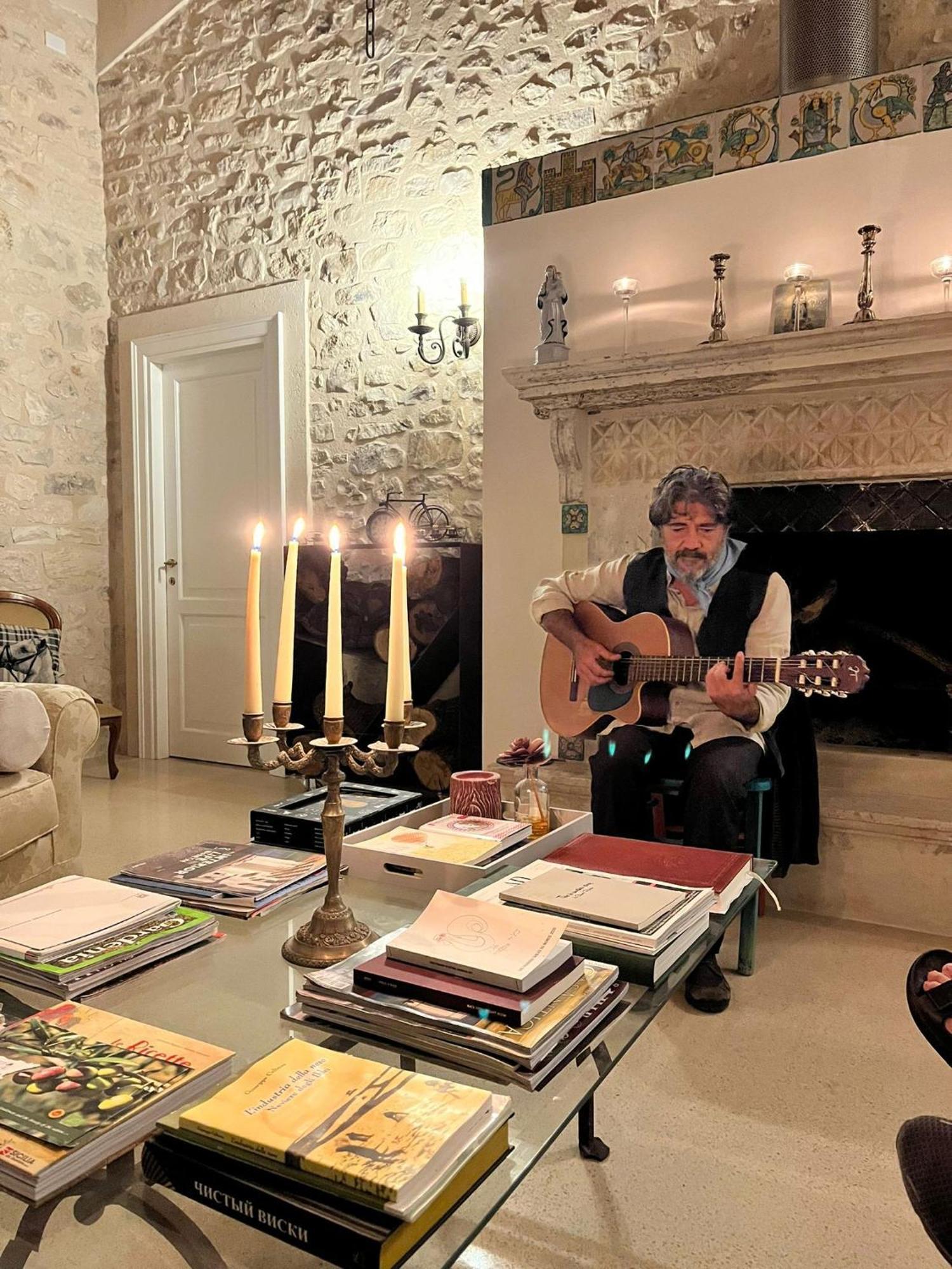 Villa Santa Margherita Chiaramonte Gulfi Buitenkant foto